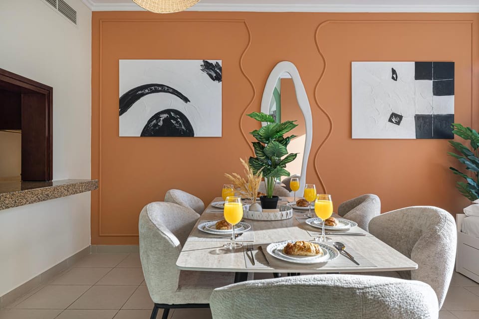 Decorative detail, Dining area