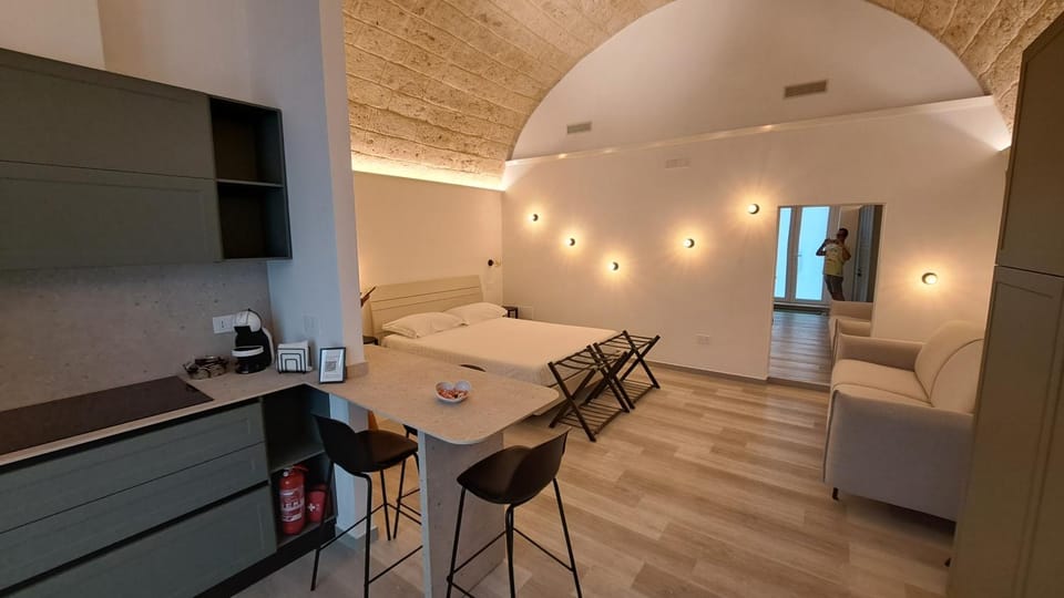 Il porto è di casa House in Trani