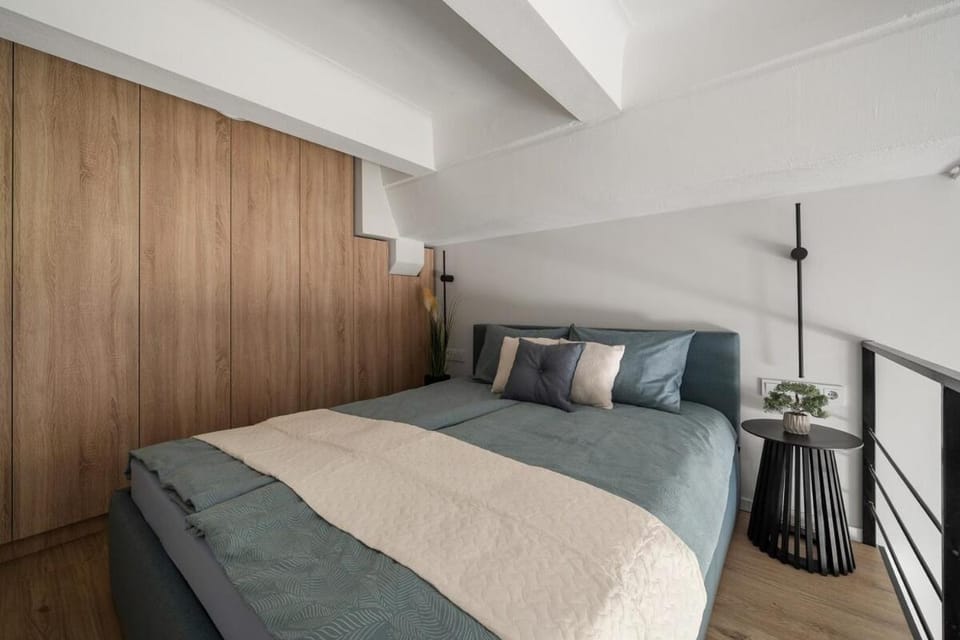 Loft 13 Apartment in Vilnius