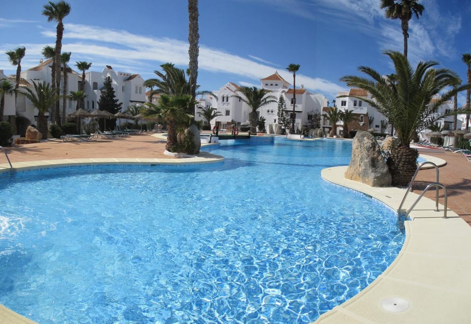 Pool view, Swimming pool