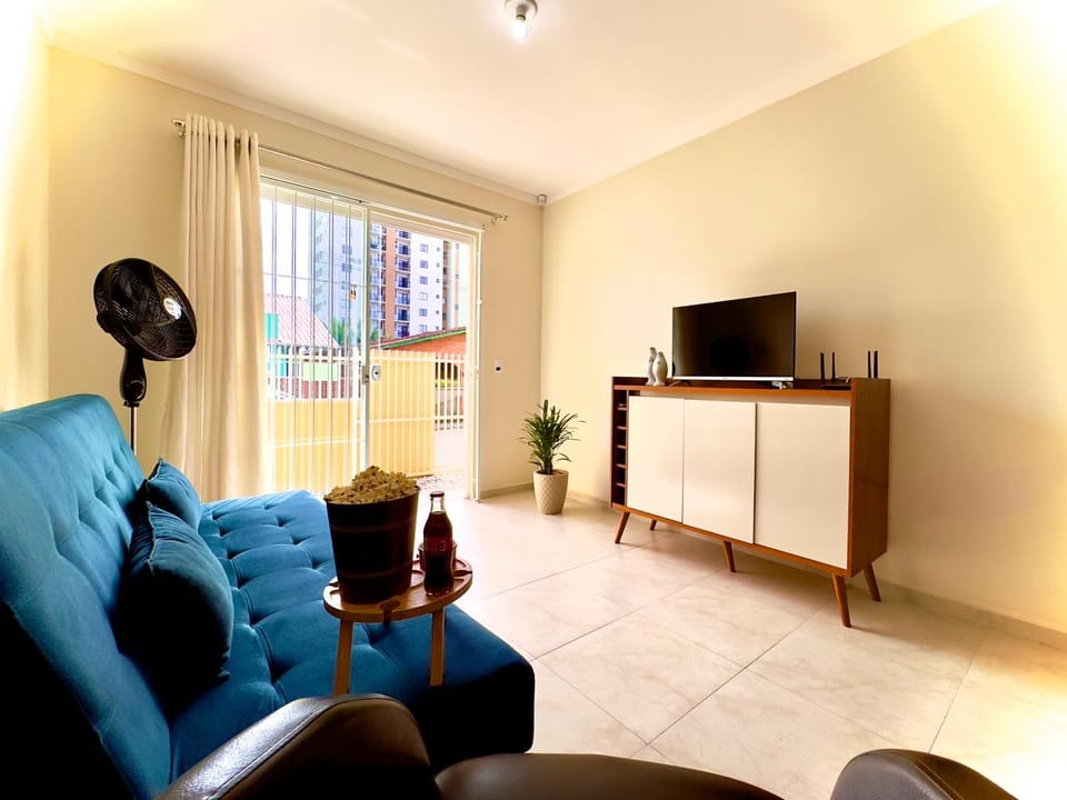 Communal lounge/ TV room, TV and multimedia, Seating area
