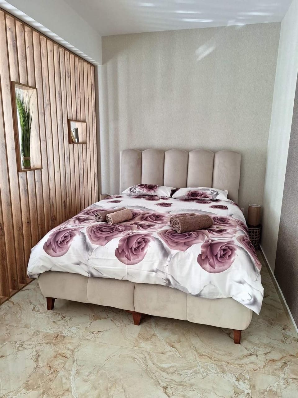 Capital Apartments - Premium luxury by the lake Apartment in Montenegro
