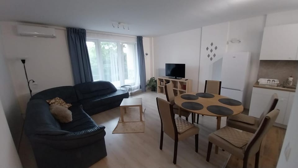 117 Family Apartment 3 near by Heroes Square with free garage Apartment in Budapest