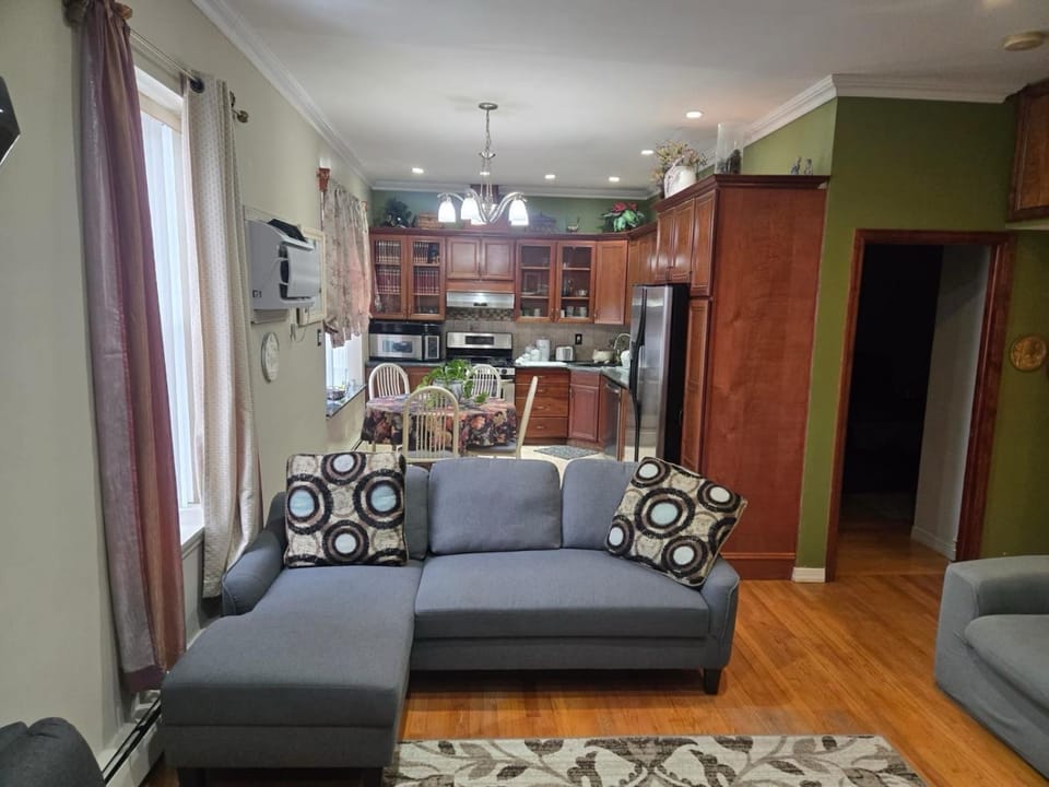 Cozy Apartment in North Bergen