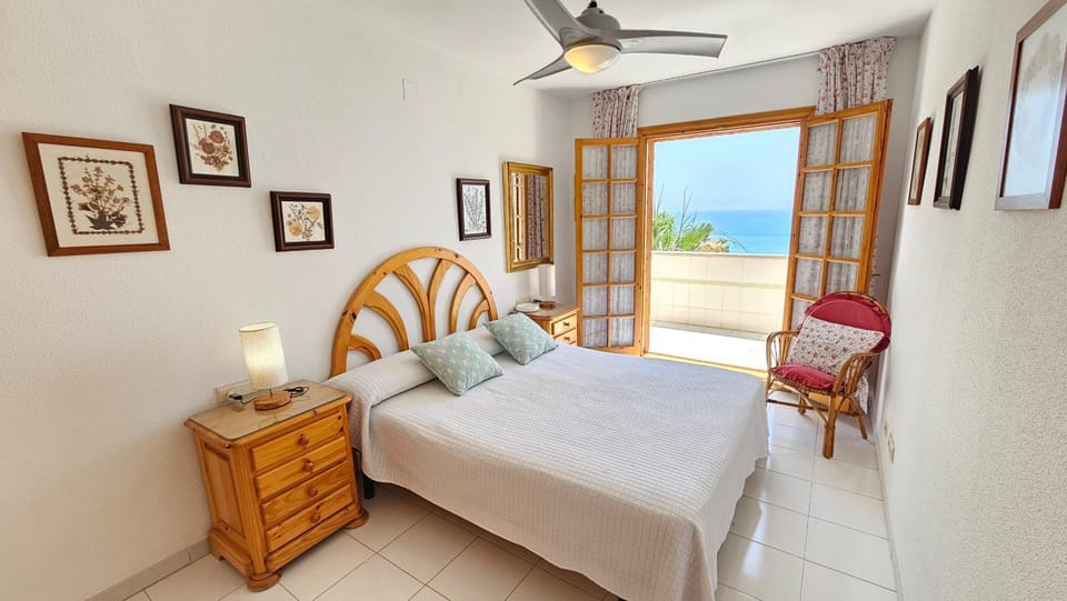 Rayos del Sol Casa Chalet Frontal al Mar House in Baix Maestrat