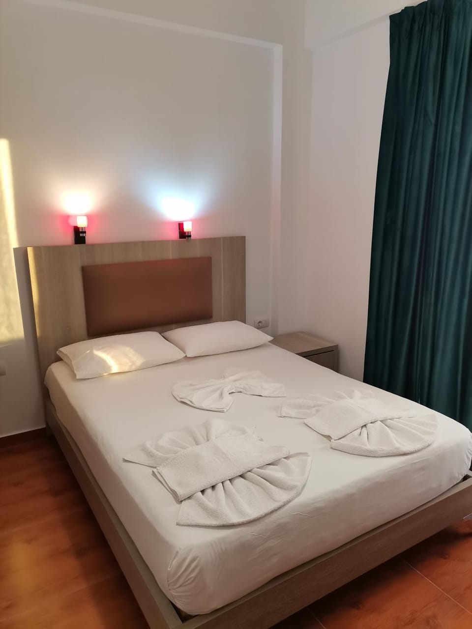 Koli Apartments Bed and Breakfast in Ksamil