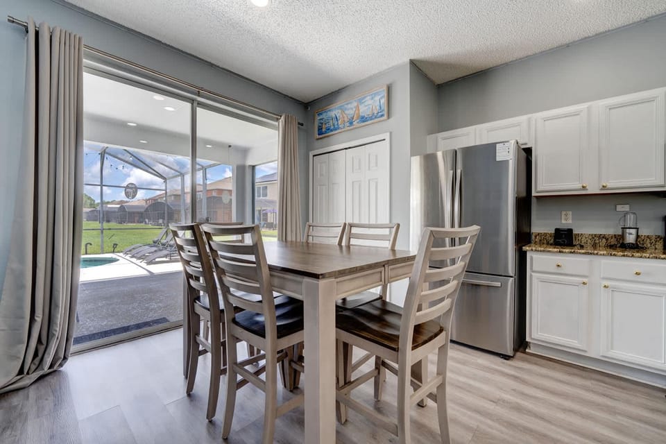 Terra Verde Lakeview Escape House in Kissimmee