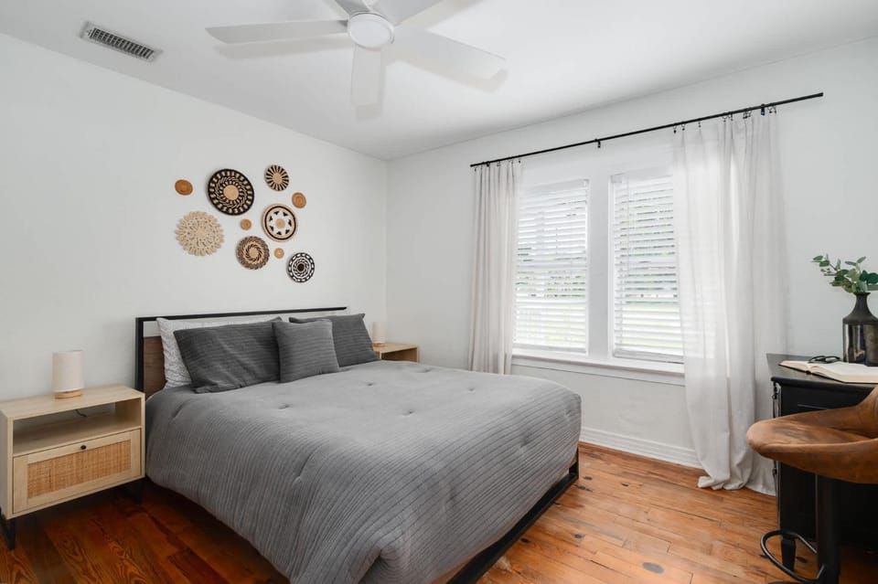 Cozy home w kitchen & workspace House in Winter Park