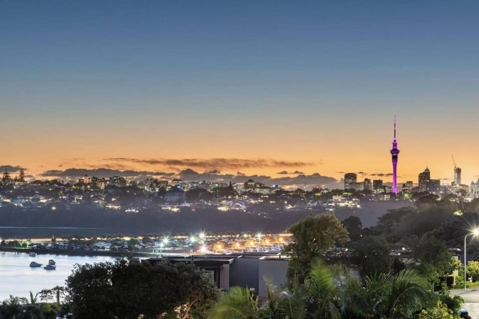 Charming 1-Bedroom Home in Prestigious Orakei House in Auckland