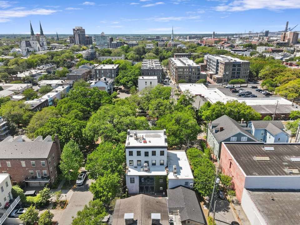 4th Floor Queen Suite Boutique hotel Bed and Breakfast in Savannah