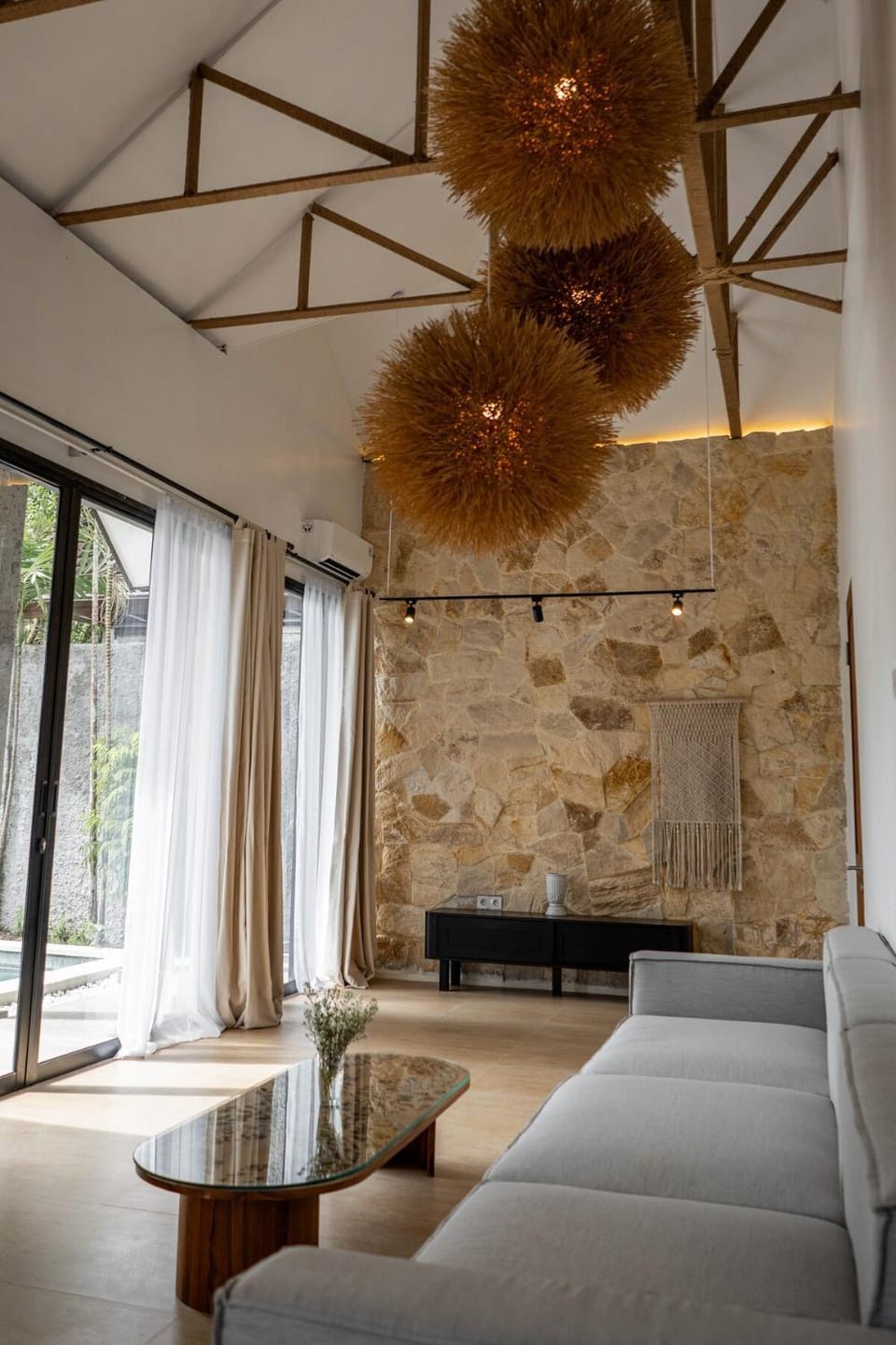 Living room, Photo of the whole room, Seating area