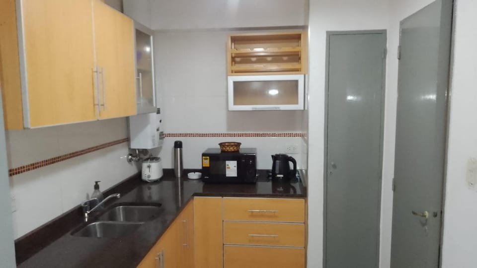 Dto dos dormitorios cerca del Español, Italiano, HPR, Club Provincial, Predio de la ex Rural, Cochera opcional Apartment in Rosario