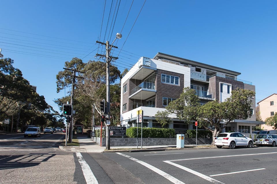 Spacious 2-Bed Apartment Close to City Apartment in Sydney
