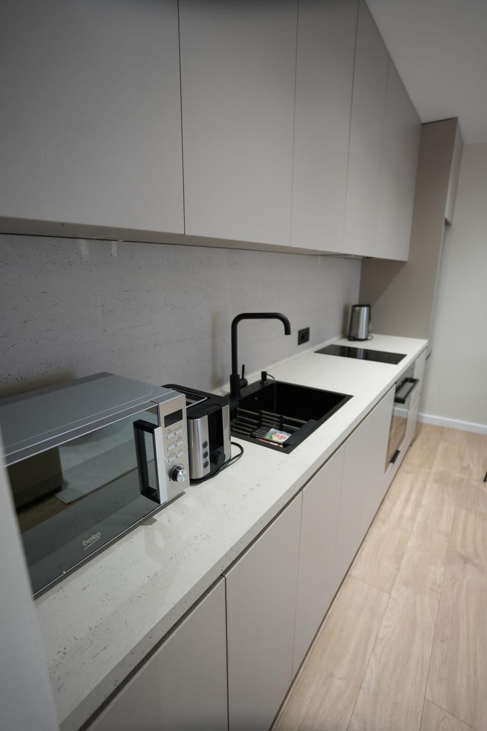 Coffee/tea facilities, Kitchen or kitchenette, dishwasher, minibar