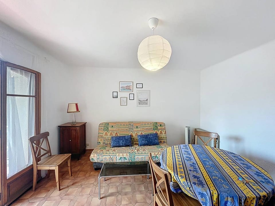 Appartement familial près de la plage avec parking - FR-1-770-54 Apartment in La Cadière-d'Azur