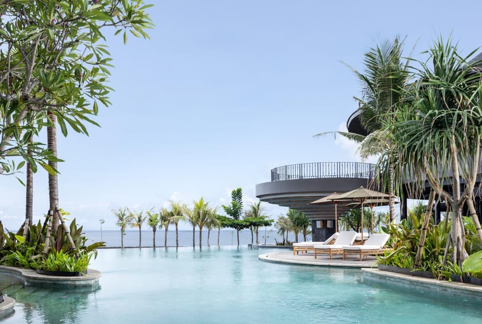 Pool view, Swimming pool