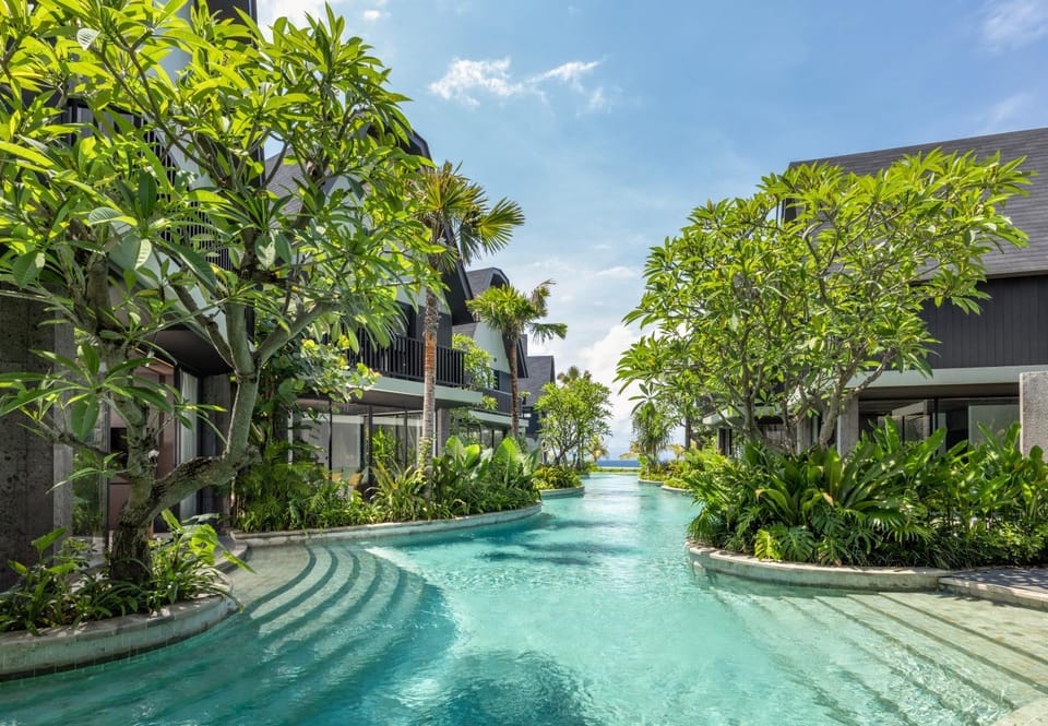 Property building, Swimming pool