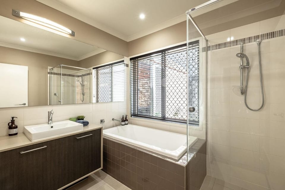 Shower, Bathroom, Bath