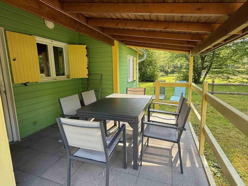 Chalet Campanules 37 - Nature, Randonnée & Famille - FR-1-583-471 House in Bourgogne-Franche-Comté