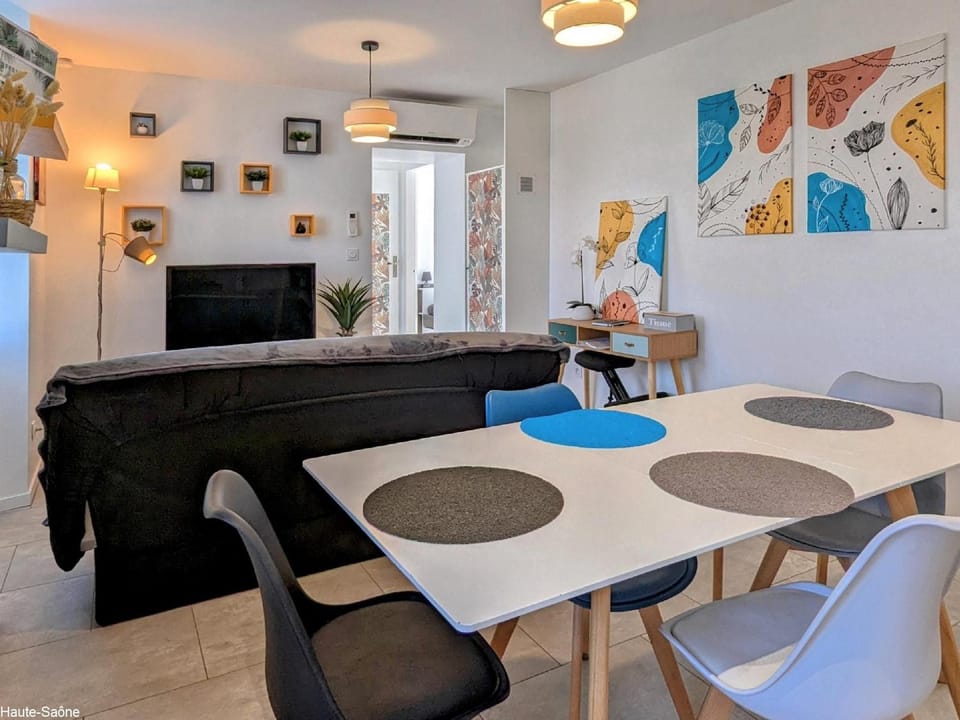 Appartement rénové avec jardin à Héricourt - FR-1-583-442 Apartment in Bourgogne-Franche-Comté