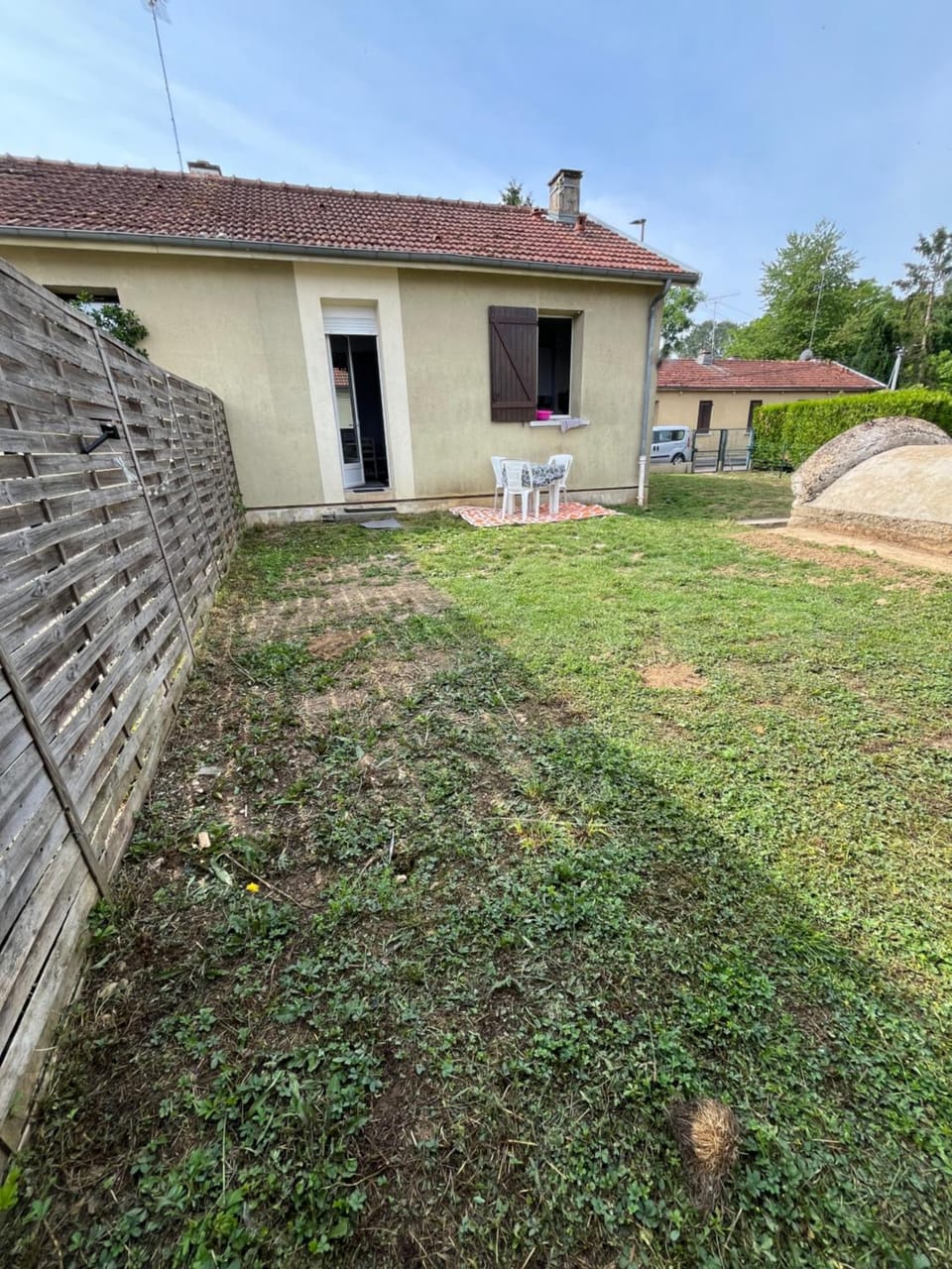 Petit coin de verdure au cœur de vitry House in Grand Est
