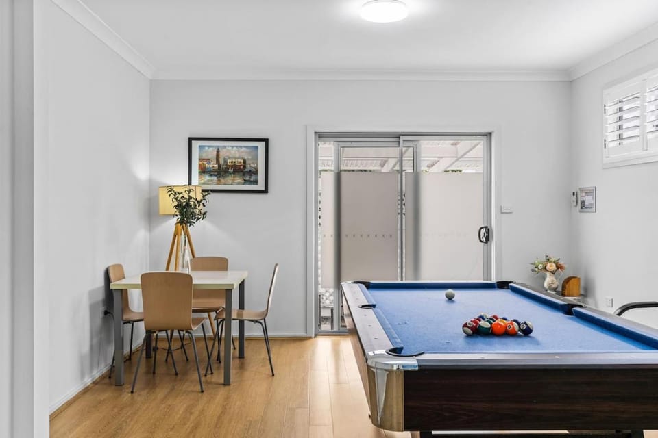 Billiard, Game Room, Other