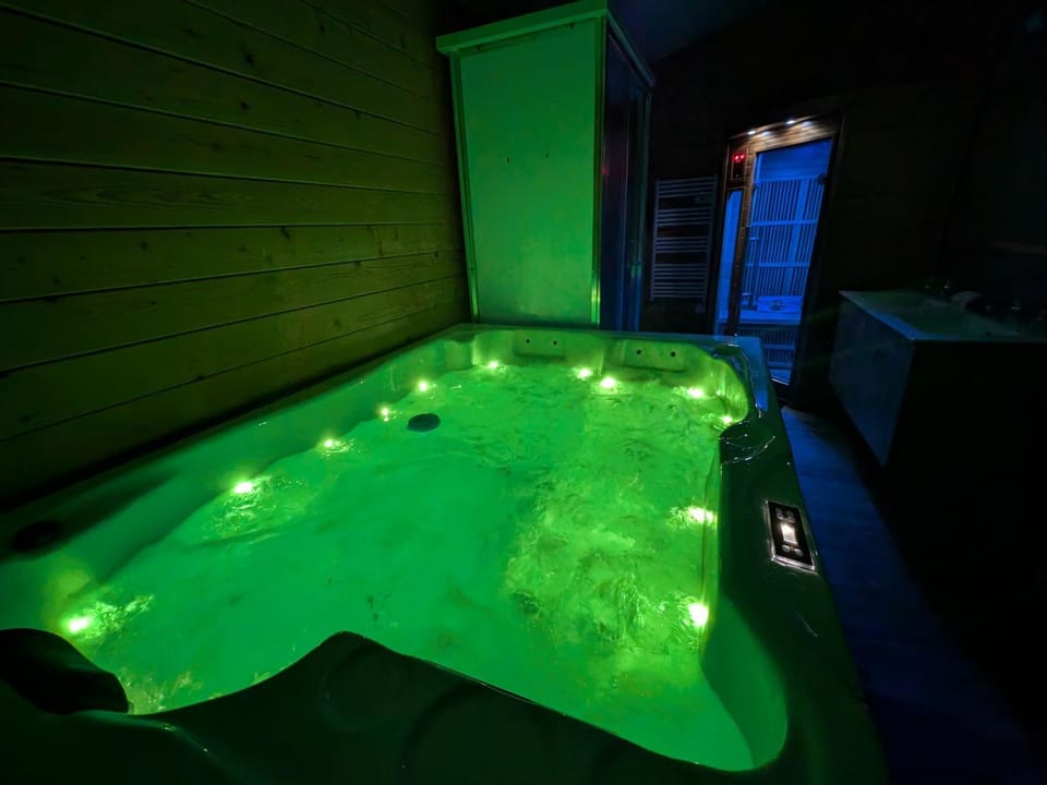 Chalet détente avec Spa et animaux admis près de Plombières-les-Bains - FR-1-583-498 House in Vosges