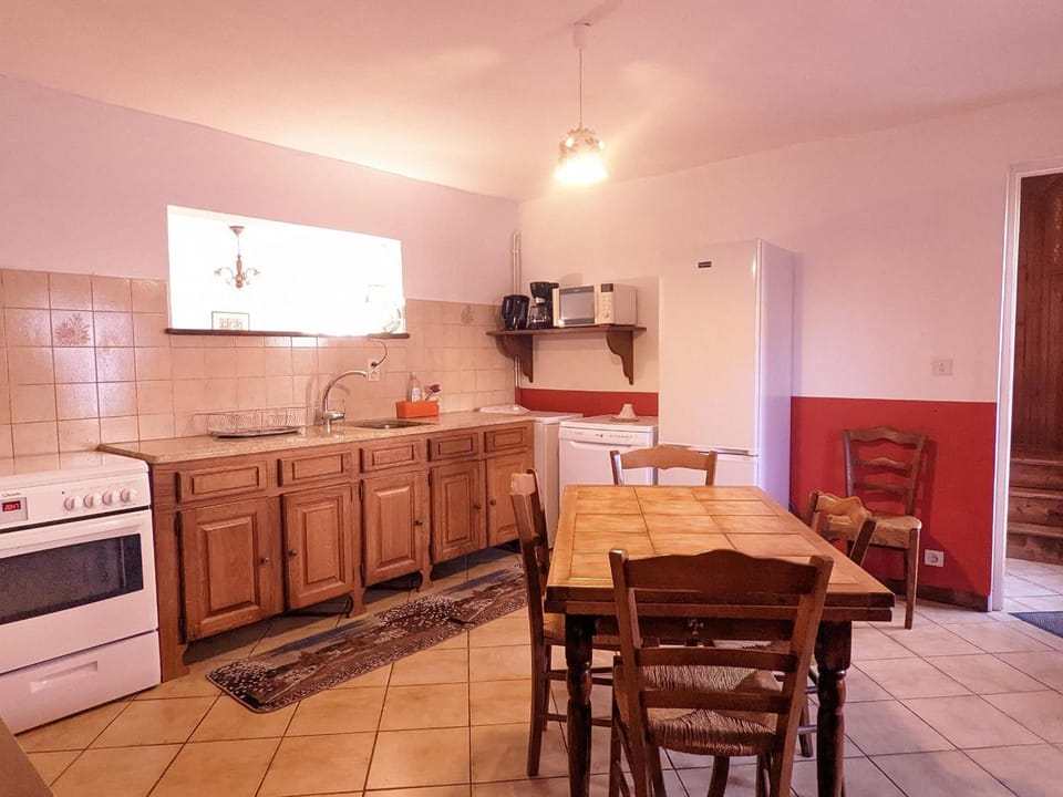 Gîte de charme à Vauvillers avec jardin partagé - FR-1-583-494 House in Vosges