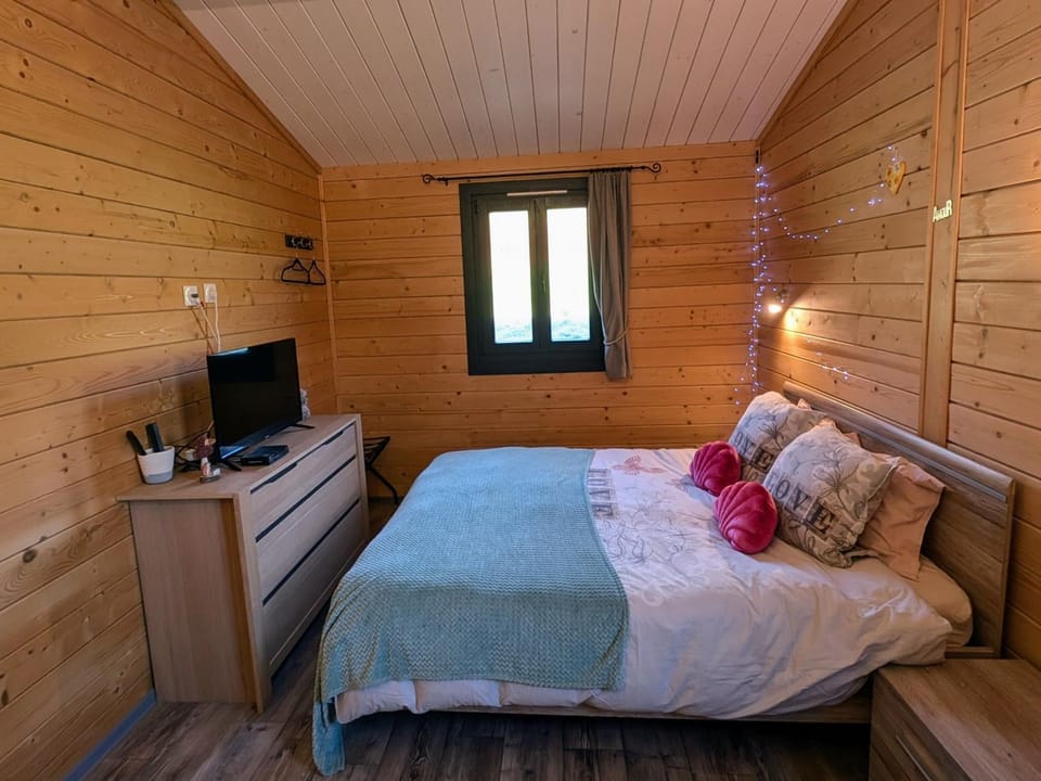 Chalet Jonquille avec Spa dans les Vosges du Sud - FR-1-583-500 House in Vosges