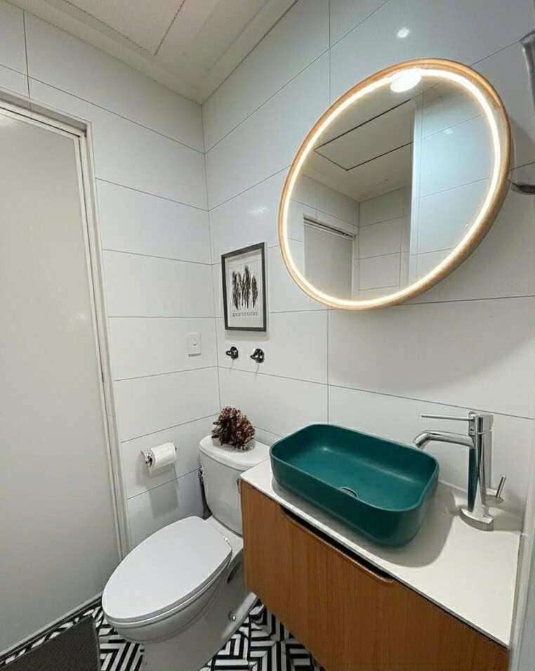 Close by the airports and tourist attractions Apartment hotel in Manila City