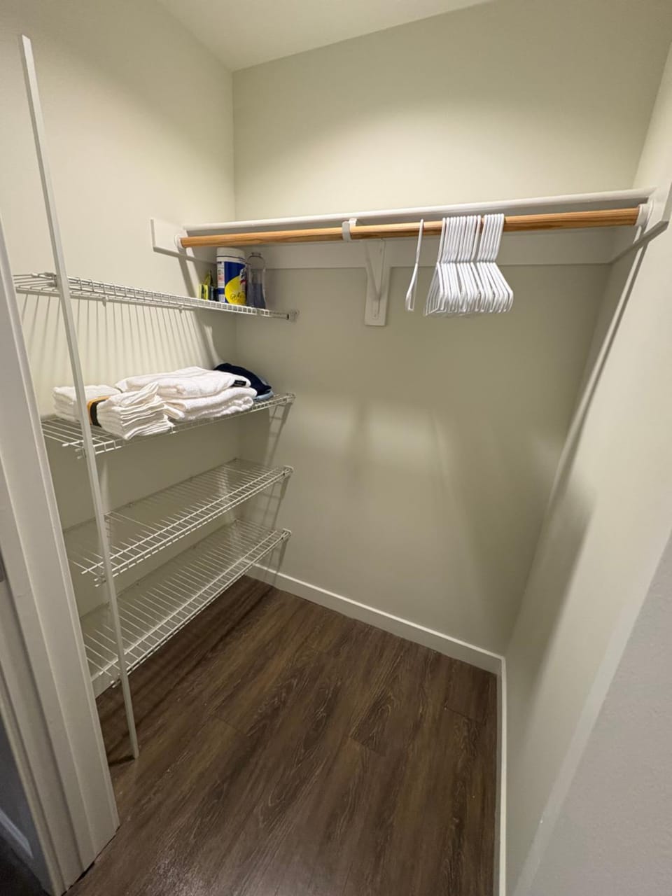 Bedroom, towels, wardrobe