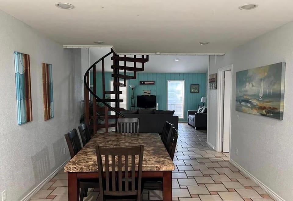 Netos Nest House in South Padre Island