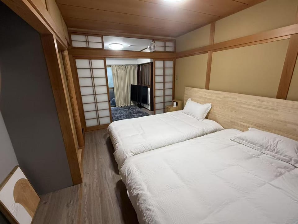 Bed, Photo of the whole room, Bedroom, bunk bed