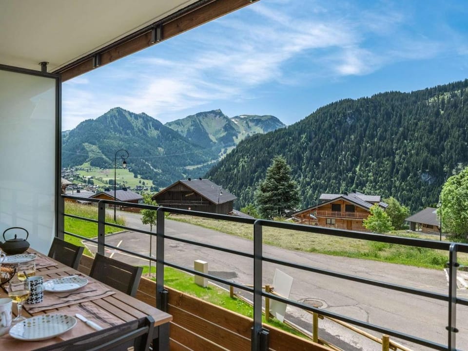 Apt Art Mony 107 - BO Immobilier -Châtel Multipass Vacances été 2026 en option au tarif de 4euros par jour et par personne Apartment in Châtel