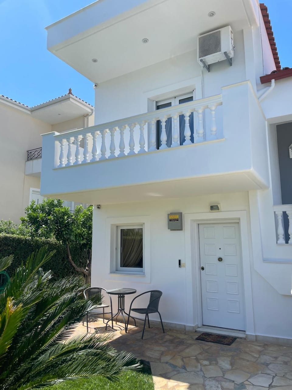 Property building, Balcony/Terrace