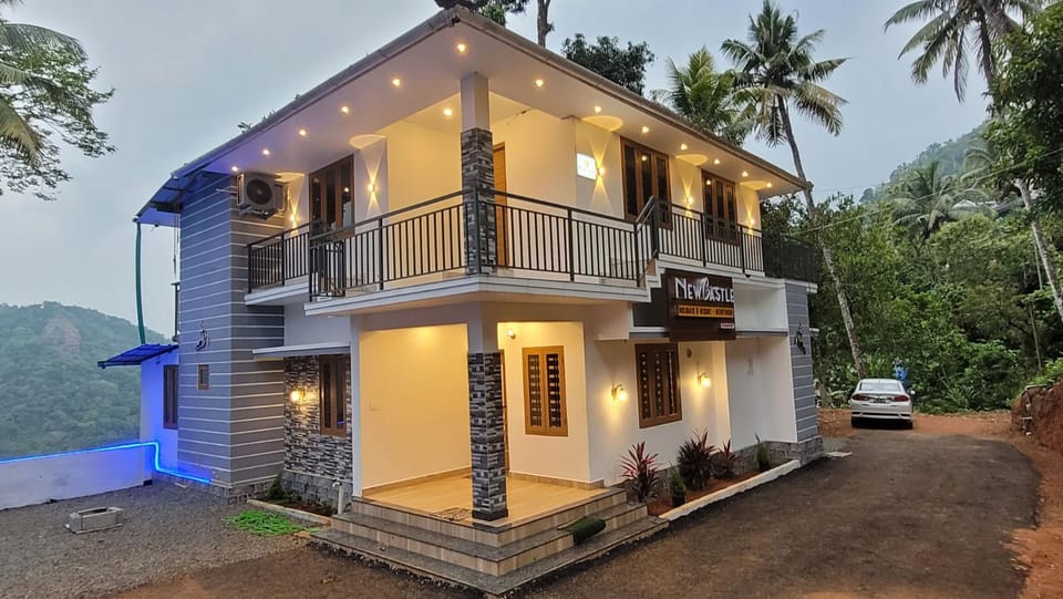 Pool Property Newcastle Holiday & Resorts 5 BHK Entire Villa Out Door activities House in Kerala