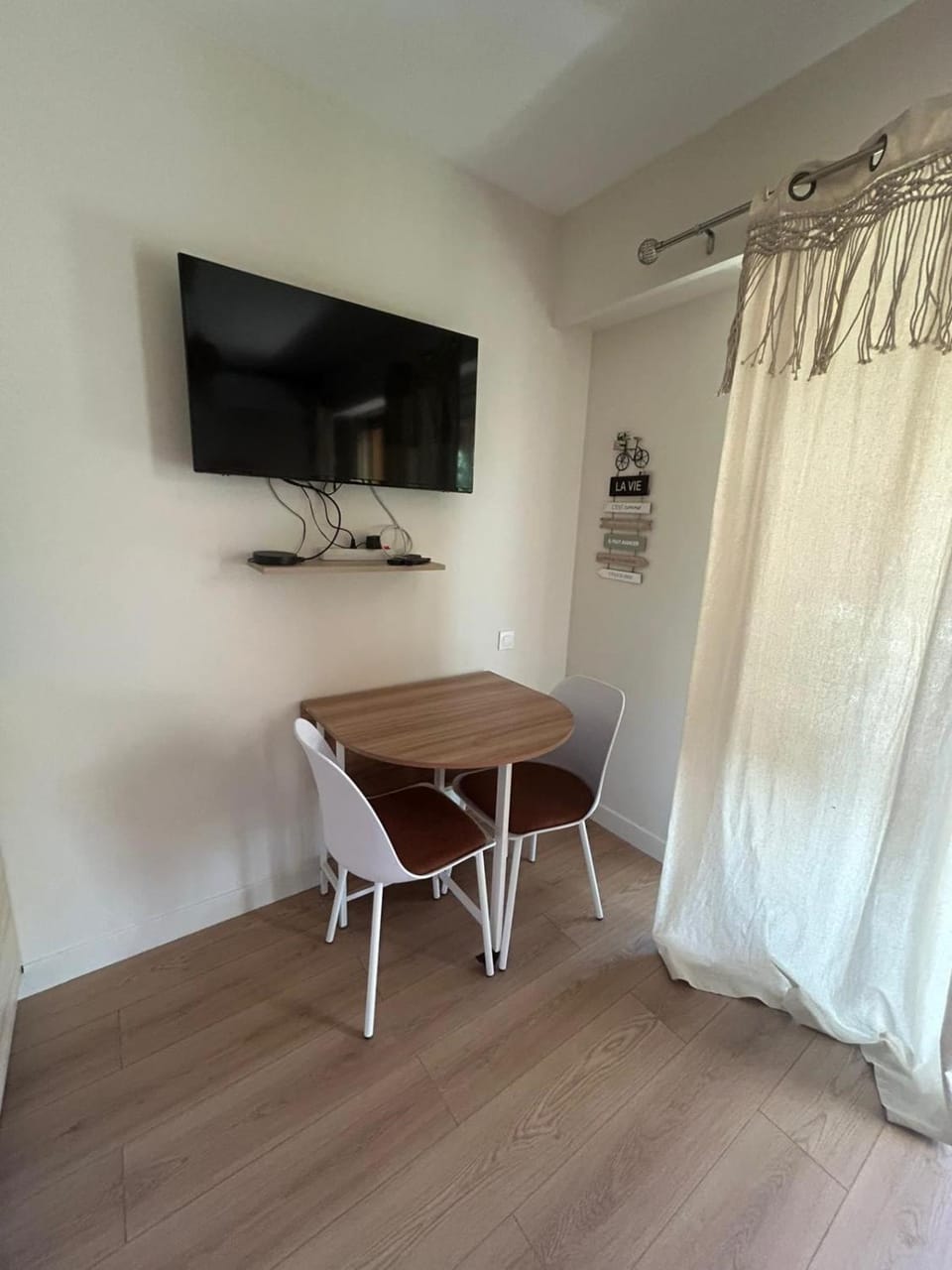 Studio rénové à 100 mètres de la plage Apartment in Antibes