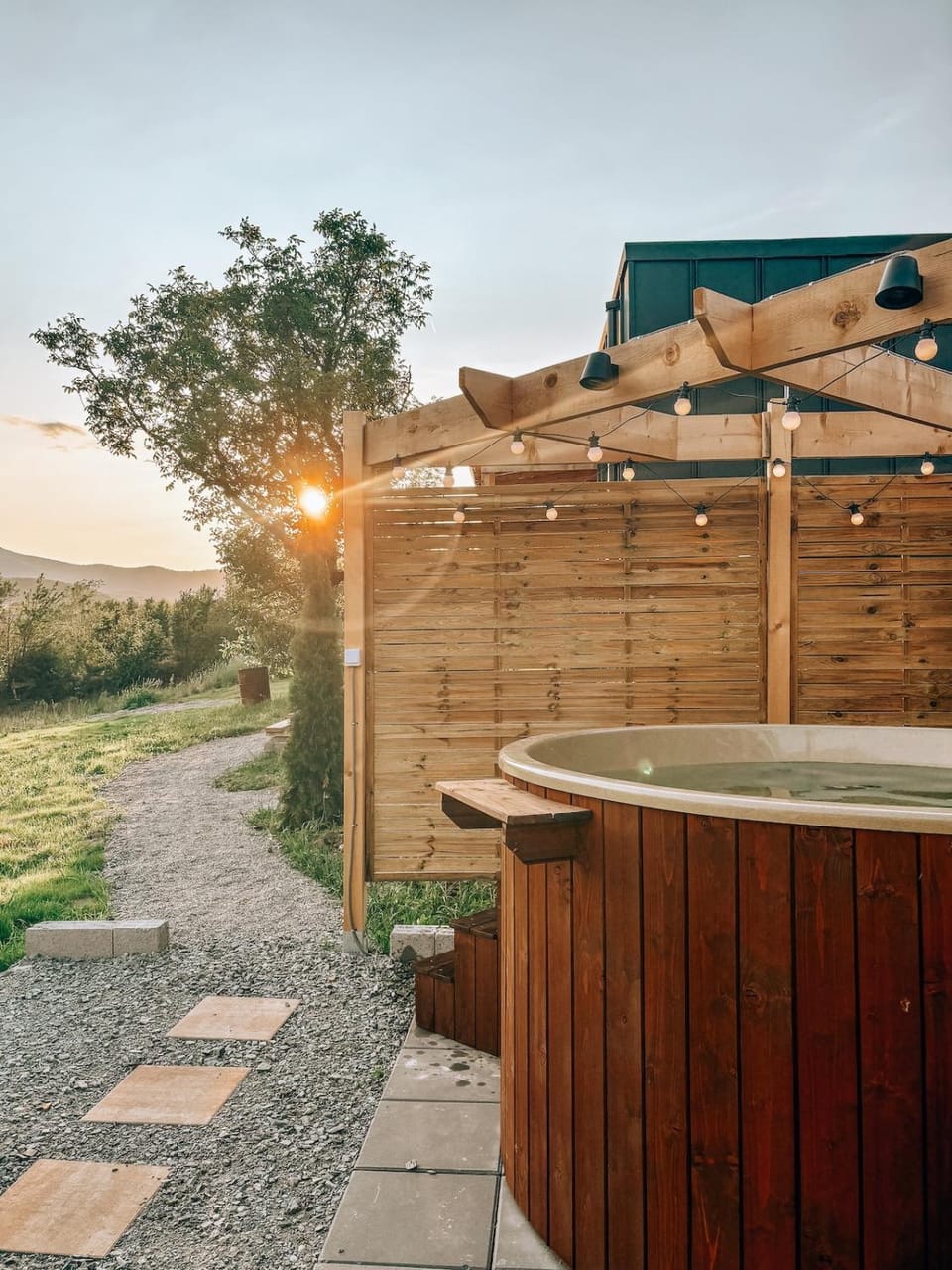 Tiny House Sage - ElysianFields Chalet in Romania