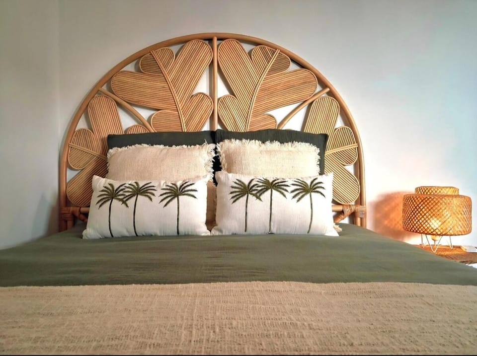 Le Midori - Private Jacuzzi Apartment in Saint-Paul