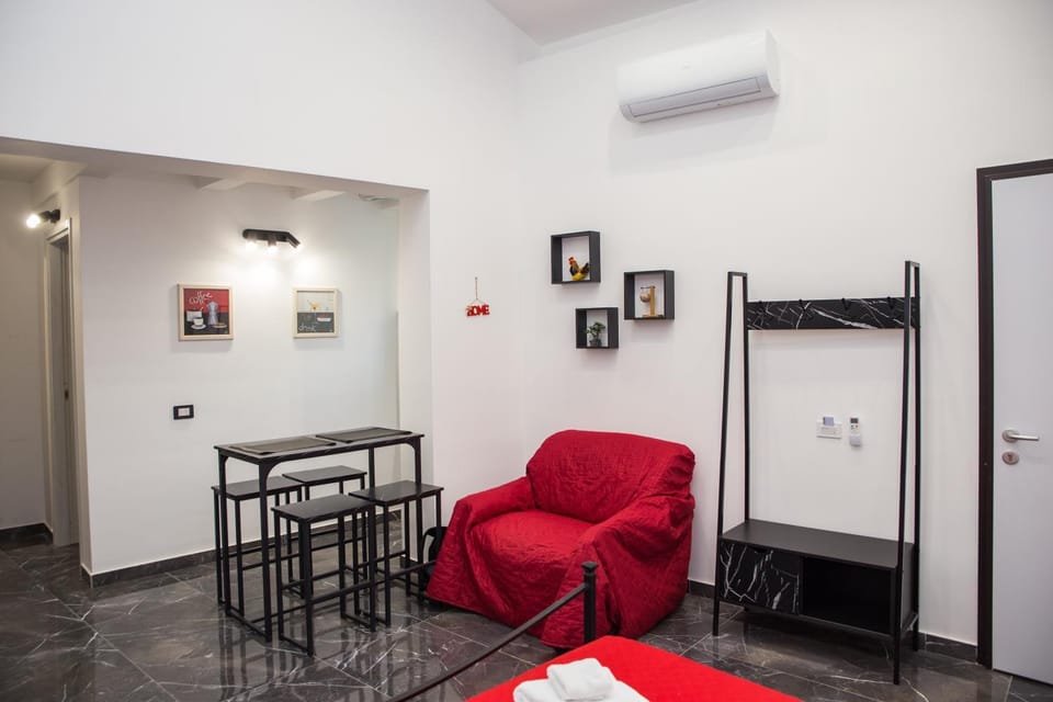 Living room, Seating area, air conditioner