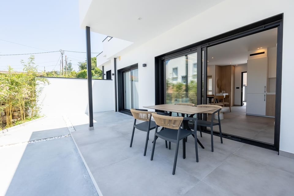 Patio, Garden, Balcony/Terrace, Balcony/Terrace