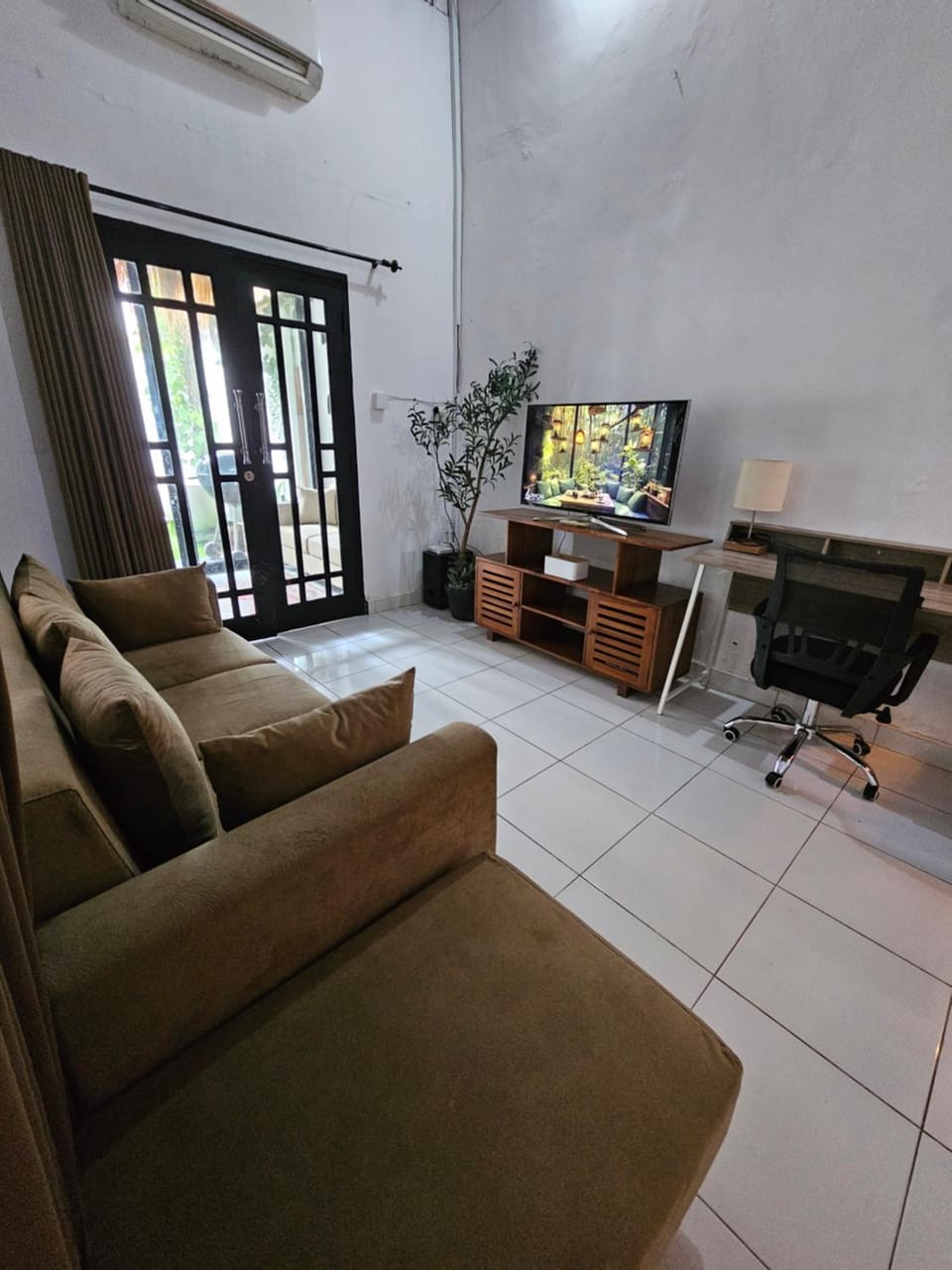 Vina villa Villa in North Kuta