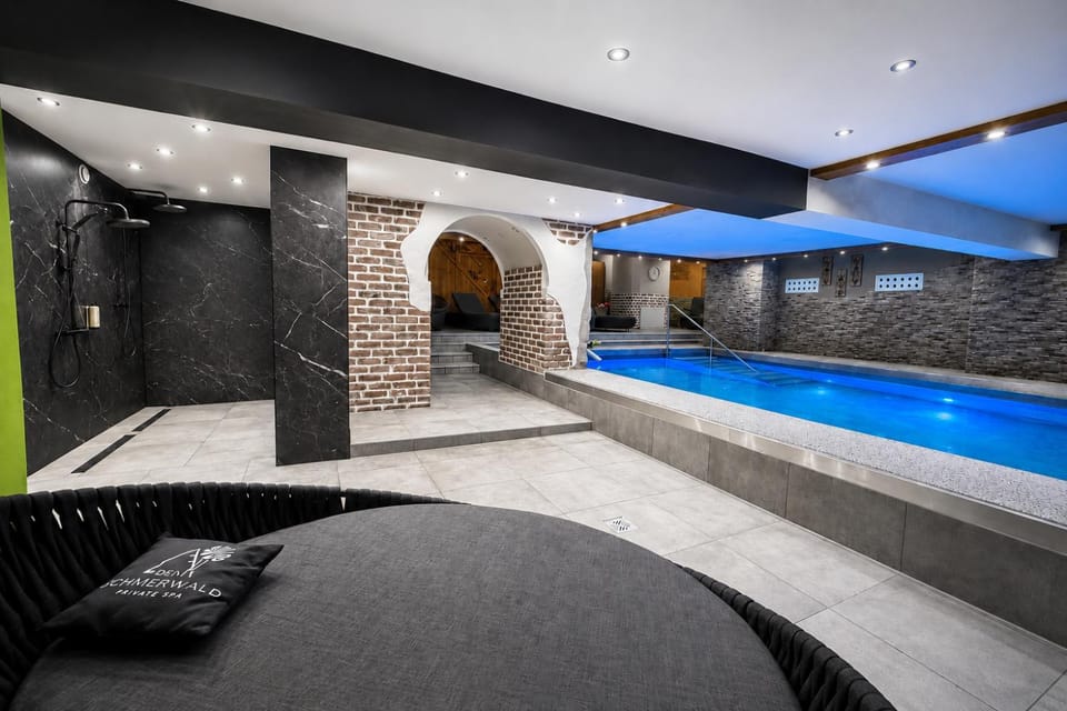 Pool view, Swimming pool