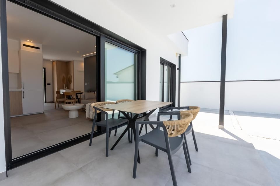 BBQ facilities, Balcony/Terrace