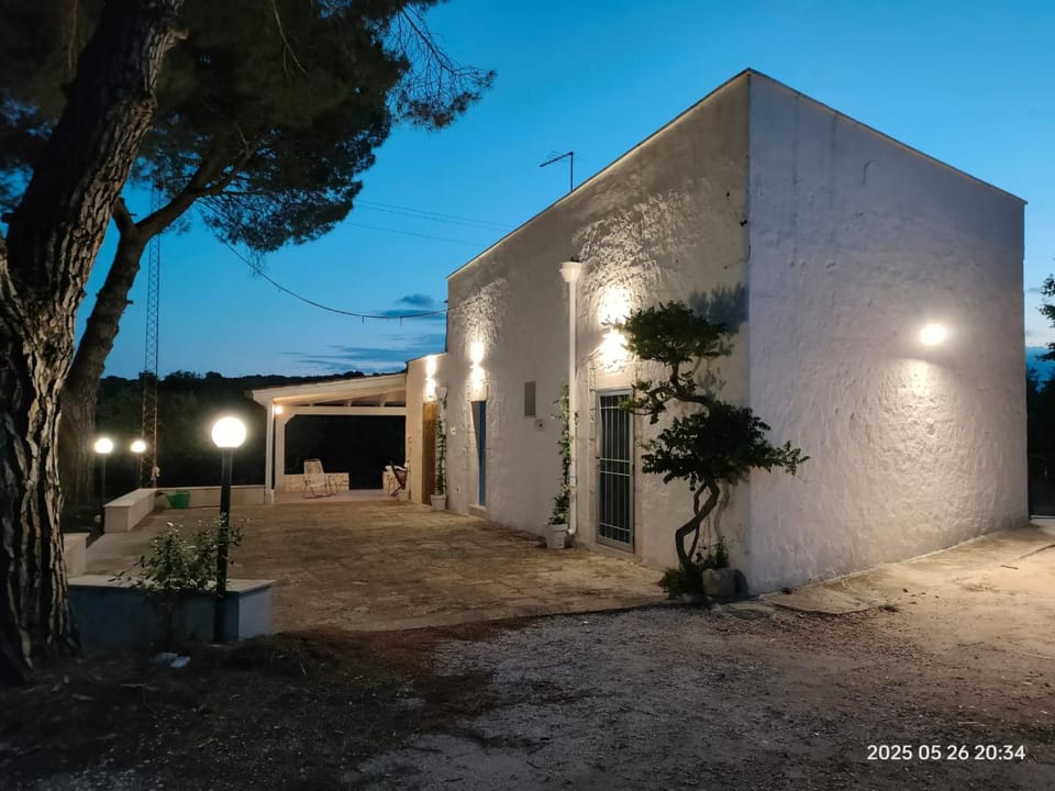 Property building, Night