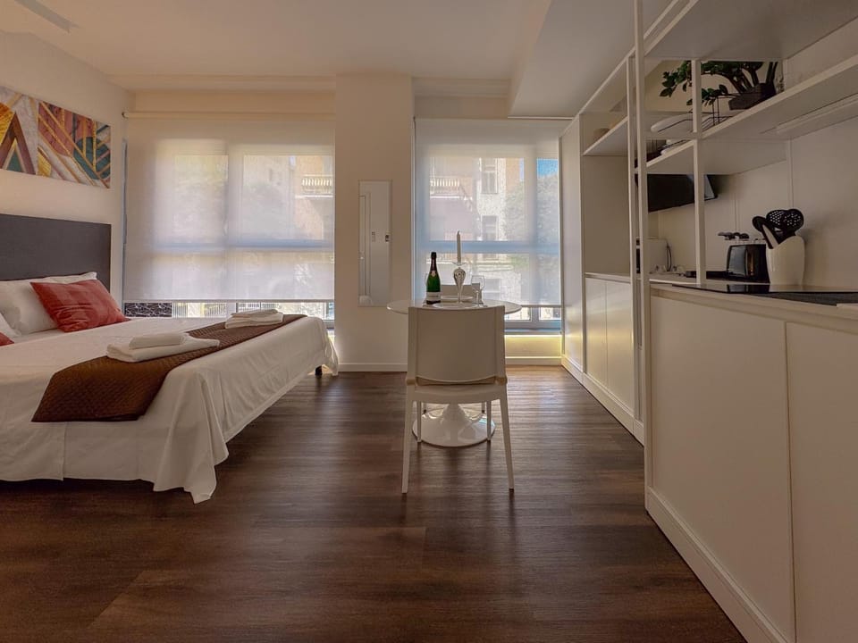 Camera Boutique in centro by Host Hero Apartment in Civitanova Marche