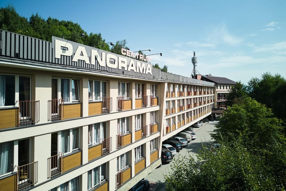 Property building, Day, Location, Parking