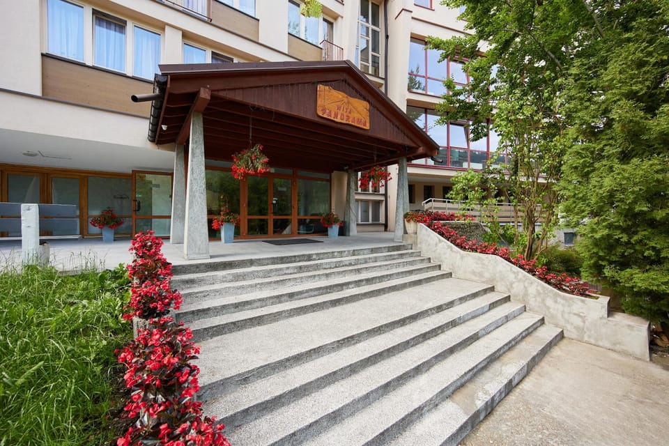 Facade/entrance, Lobby or reception