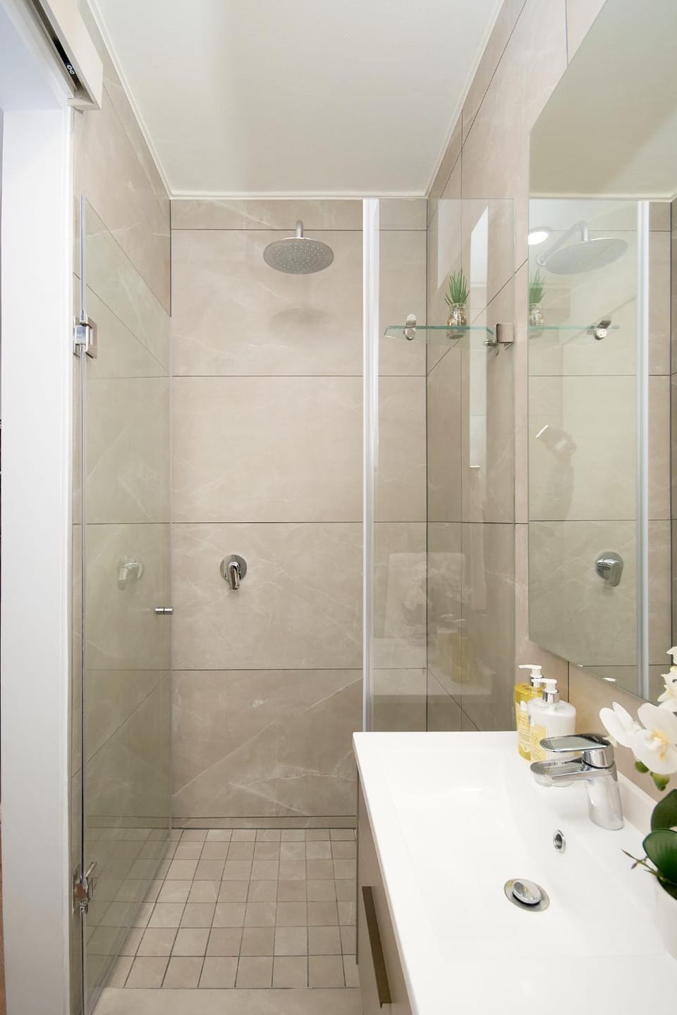 Shower, Bathroom
