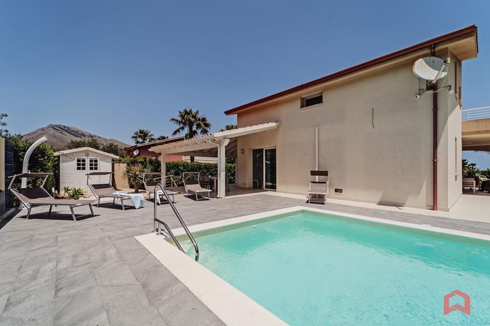 Property building, Day, Pool view, sunbed
